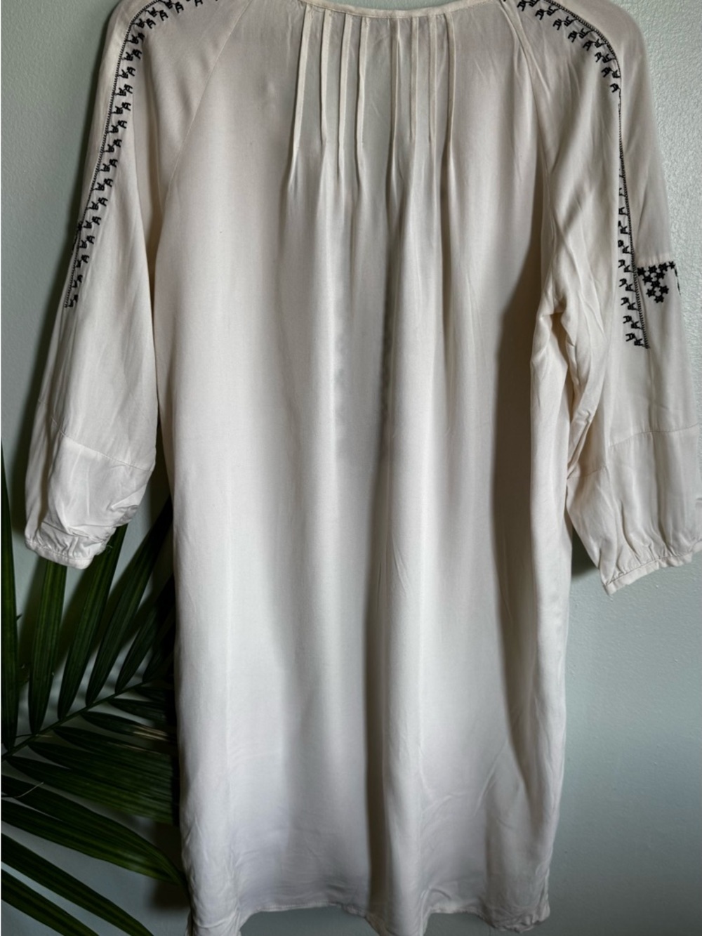 Zara Cream Midi Dress with Black Embroidery and Tassels - Picture 4 of 5